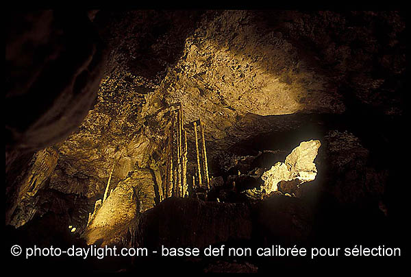 Grottes, cave